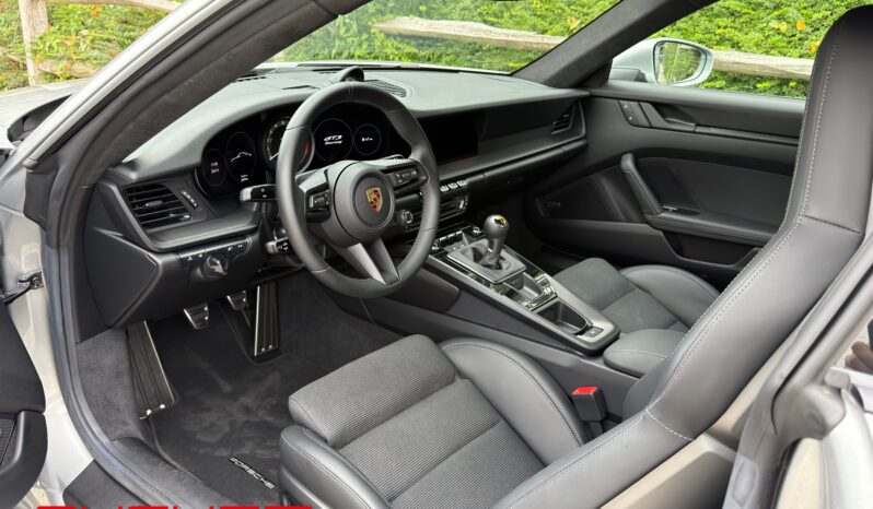 Porsche 992 GT3 Touring 2024 complet