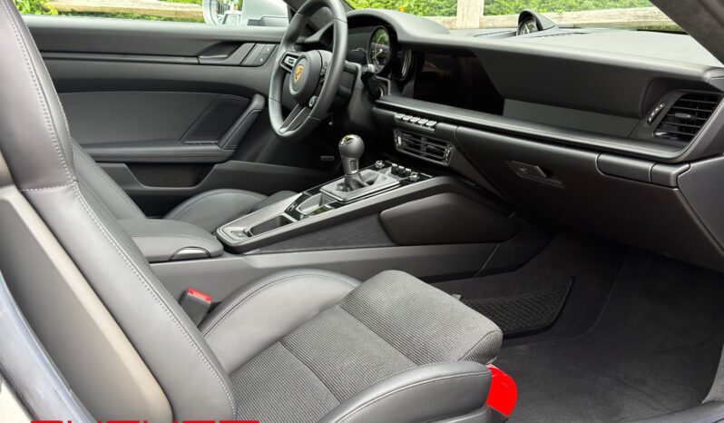 Porsche 992 GT3 Touring 2024 complet