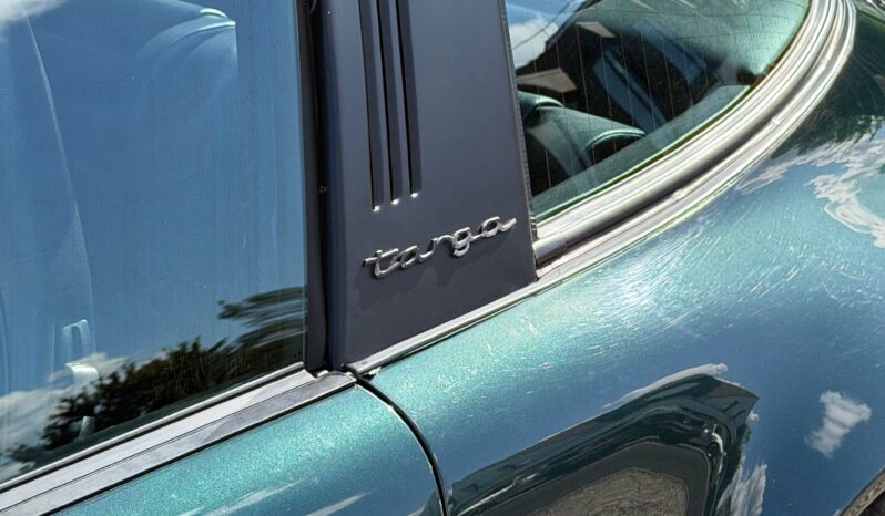 Porsche 911 Carrera 3.2 Targa 1989 complet
