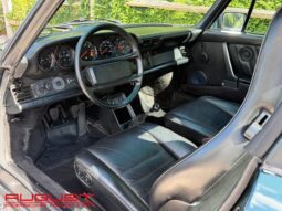 Porsche 911 Carrera 3.2 Targa 1989 complet