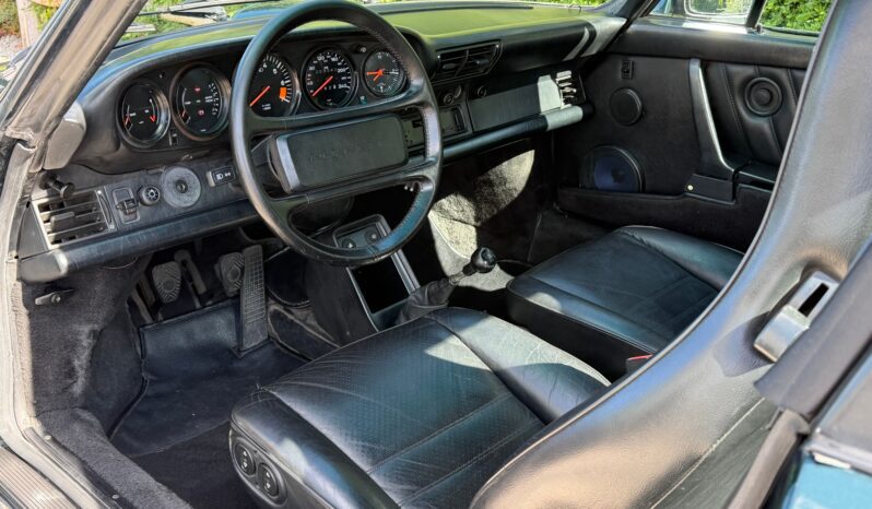 Porsche 911 Carrera 3.2 Targa 1989 complet