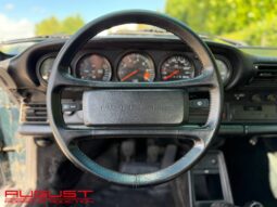 Porsche 911 Carrera 3.2 Targa 1989 complet