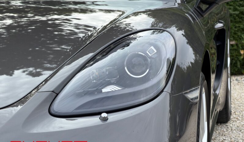 Porsche Cayman 718 2018 complet